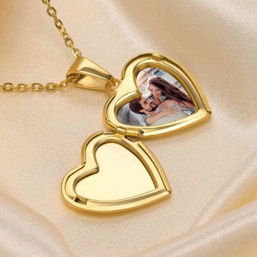 ZEYA - Selene Heart Locket Necklace